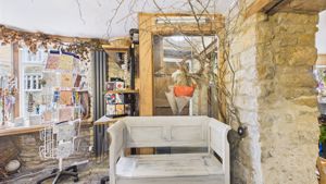 Photo 19- click for photo gallery